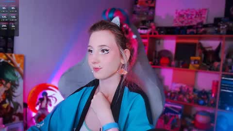 Snapshot of ohclementinee chatting on 02-18-25, 09:21 Clementine Clem online show from 02-18-25, 09:21