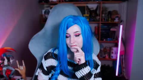 Snapshot of ohclementinee chatting on 03-06-25, 08:52 Clementine Clem online show from 03-06-25, 08:52