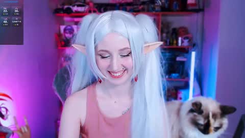 Snapshot of ohclementinee chatting on 03-11-25, 09:02 Clementine Clem online show from 03-11-25, 09:02