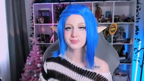 Snapshot of ohclementinee chatting on 12-16-25, 11:04 Clementine Clem online show from 12-16-25, 11:04