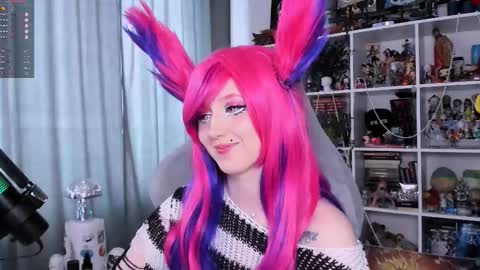 Snapshot of ohclementinee chatting on 02-03-26, 10:31 Clementine Clem online show from 02-03-26, 10:31