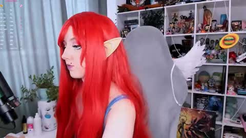 Snapshot of ohclementinee chatting on 02-19-26, 10:11 Clementine Clem online show from 02-19-26, 10:11