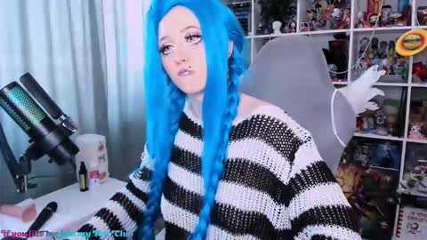 Snapshot of ohclementinee chatting on 03-03-26, 08:09 Clementine Clem online show from 03-03-26, 08:09