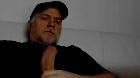 Snapshot of ohhhbillyyy chatting on 03-21-26, 02:38 Billy Bear online show from 03-21-26, 02:38
