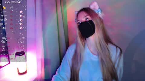 katarina online show from 11-11-25, 01:55