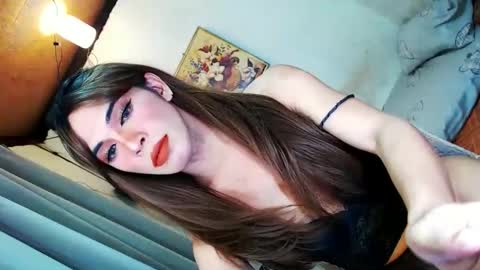IM CHIE  DONT FORGET TO FOLLOW ME  MAKE ME SMILE HERE  THUMB UP FOR 25TOK  online show from 01-06-26, 05:05