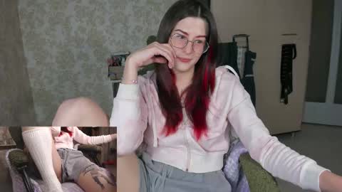 Kmmy online show from 09-28-25, 03:12