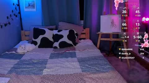 Snapshot of ohmymiami_ chatting on 12-27-24, 09:54 Light online show from 12-27-24, 09:54