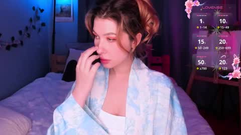 Snapshot of ohmymiami_ chatting on 01-25-25, 06:57 Light online show from 01-25-25, 06:57