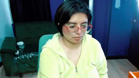 ohmysqueak online show from 04-10-26, 11:37