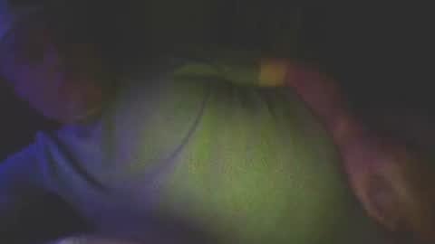 oi8uu8me online show from 03-12-26, 04:57