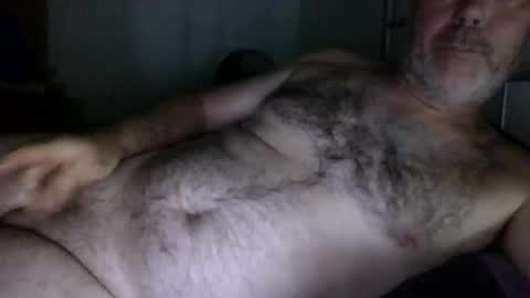 Snapshot of oiledcouple1 chatting on 01-07-25, 10:01 oiledcouple1 online show from 01-07-25, 10:01