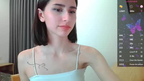 Snapshot of oirun_ chatting on 01-21-25, 05:41 Taiyu Yoshiwara online show from 01-21-25, 05:41