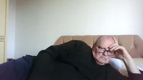 old_fkr online show from 04-27-26, 06:17