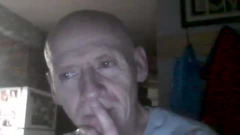 oldbuthorny62 online show from 10-15-25, 06:35