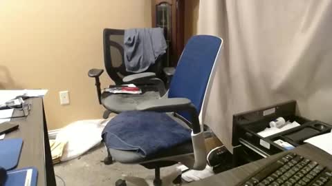 Older and Wiser online show from 10-19-25, 03:29