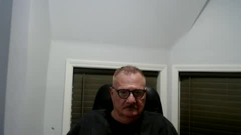 oldguybigd online show from 06-12-26, 04:22