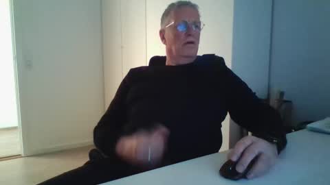 Snapshot of oldth chatting on 02-16-25, 03:48 oldth online show from 02-16-25, 03:48