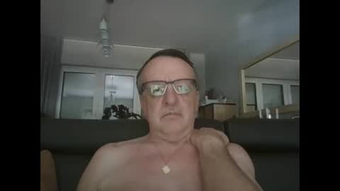 oldtimer160162493 online show from 05-27-26, 12:02