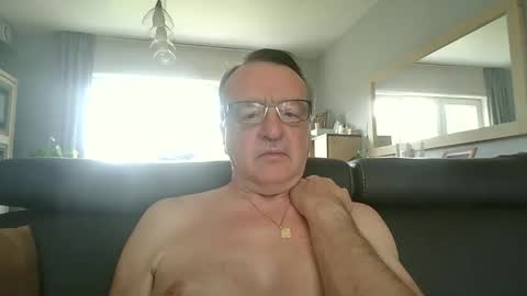 oldtimer160162493 online show from 05-31-26, 12:45