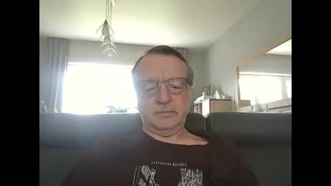 oldtimer160162493 online show from 06-04-26, 12:55