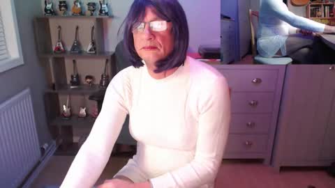 Snapshot of oldveteranuk chatting on 03-13-26, 06:09 oldveteranuk online show from 03-13-26, 06:09