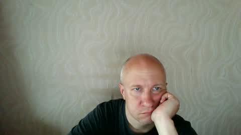 Snapshot of oleg365 chatting on 05-11-26, 05:24 figaro online show from 05-11-26, 05:24