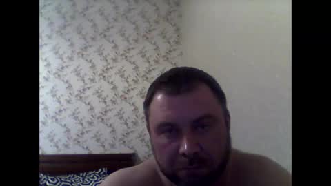 Snapshot of olegvvvvv chatting on 10-22-25, 09:47 olegvvvvv online show from 10-22-25, 09:47