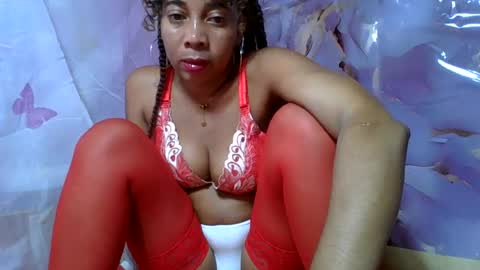 olinaa online show from 06-11-26, 05:44