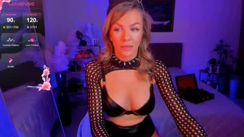 oliva_candy online show from 02-22-25, 04:19