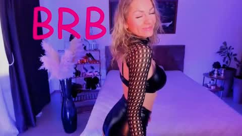 oliva_candy online show from 03-11-25, 11:12