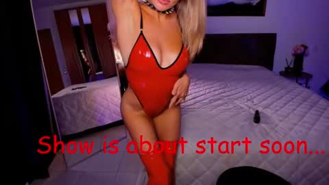 oliva_candy online show from 06-19-26, 07:50