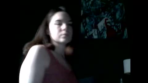 Snapshot of olivepeach chatting on 03-30-26, 10:05 Oil online show from 03-30-26, 10:05