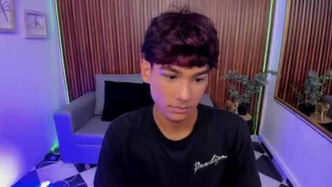 Snapshot of oliver20__ chatting on 03-20-26, 02:49 oliver20__ online show from 03-20-26, 02:49