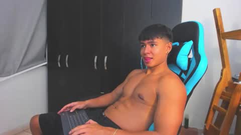 Oliver bray online show from 12-02-25, 09:43