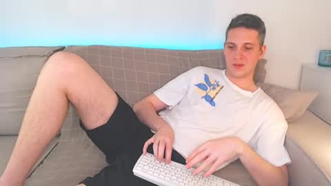 Oliver online show from 03-05-25, 12:55