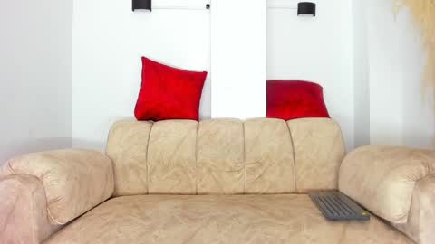 OLIVER online show from 12-29-24, 06:03