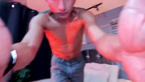 oliver mr  online show from 12-13-25, 08:58