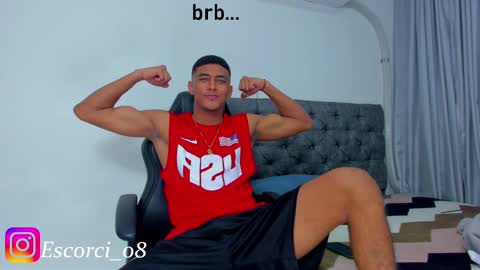 Snapshot of oliver_smith_2 chatting on 02-21-25, 10:48 oliver_smith_2 online show from 02-21-25, 10:48