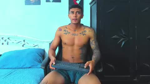 oliver_smith_2 online show from 08-01-26, 12:48