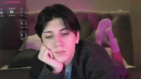 Snapshot of oliver_star_boy chatting on 02-04-26, 05:19 oliver online show from 02-04-26, 05:19