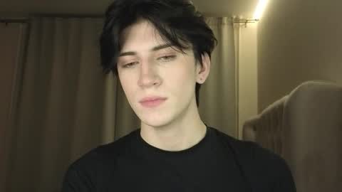 Snapshot of oliver_star_boy chatting on 03-03-26, 08:59 oliver online show from 03-03-26, 08:59