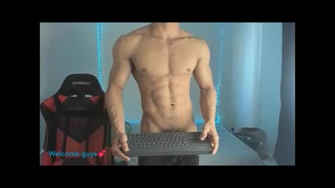 Snapshot of oliver_thompsson chatting on 01-07-26, 06:43 oliver thompsson online show from 01-07-26, 06:43