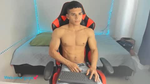 Snapshot of oliver_thompsson chatting on 01-12-26, 07:52 oliver thompsson online show from 01-12-26, 07:52