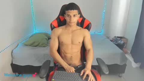 Snapshot of oliver_thompsson chatting on 01-14-26, 07:41 oliver thompsson online show from 01-14-26, 07:41