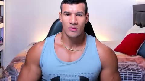 oliver_tommy online show from 09-15-25, 01:44