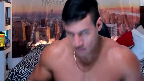 oliver_tommy online show from 10-10-25, 12:59