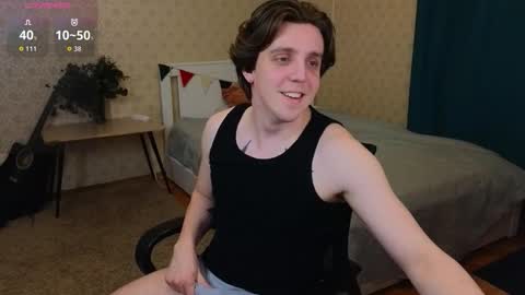 Snapshot of oliver_travis chatting on 03-27-26, 03:23 Oliver Evans online show from 03-27-26, 03:23