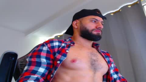 oliver online show from 11-26-25, 01:01