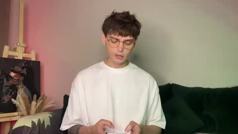 oliverlawrence online show from 06-18-26, 09:52